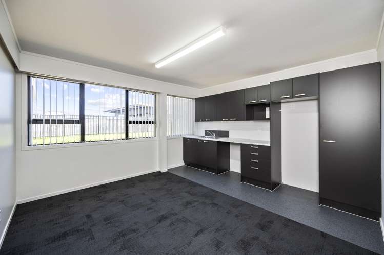 20 Andrew Baxter Drive Mangere_10