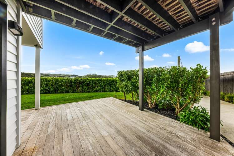 8 Tendril Court Orewa_15