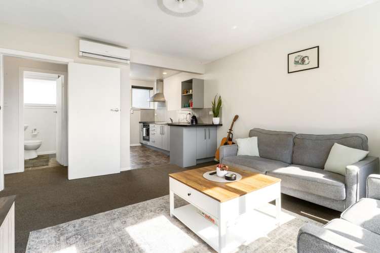 2/145 Champion Street Edgeware_3