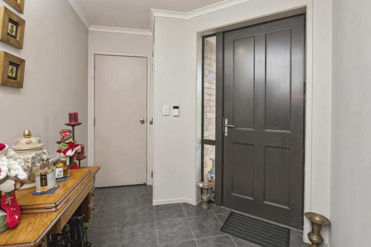 24 Riverholm Drive Mangakakahi_11