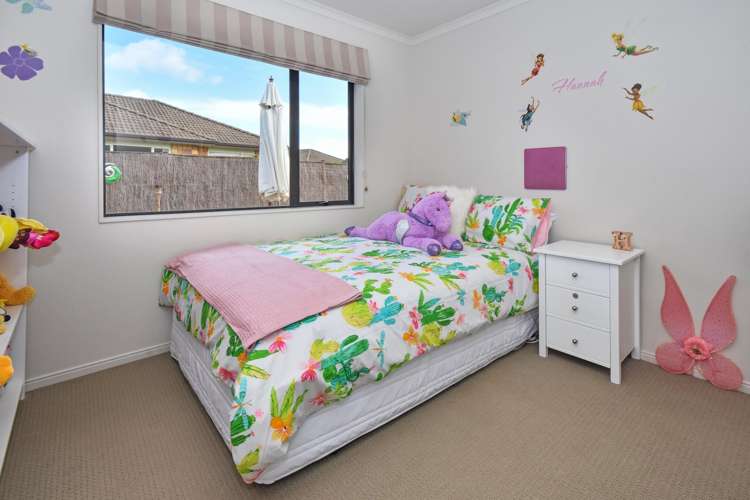 12 Allerton Place Wattle Downs_17