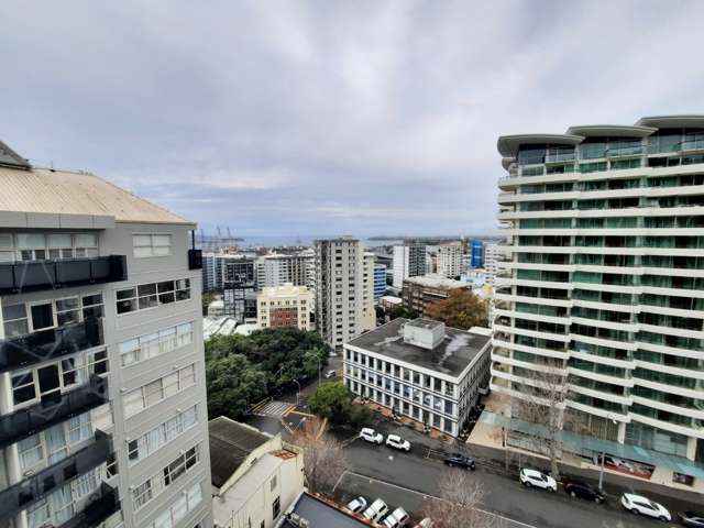 8 Bankside Street 10015_4