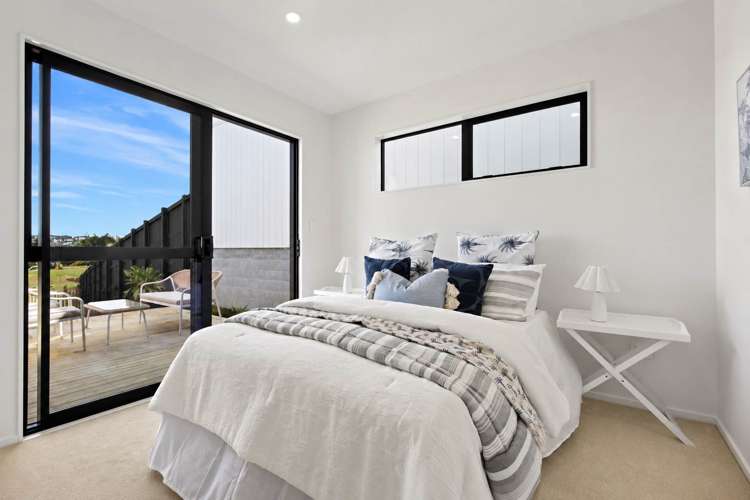 74 Ara Taha Crescent Orewa_10