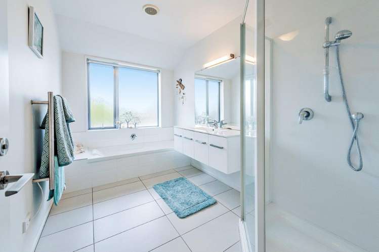 6 Country Lane Leeston_15