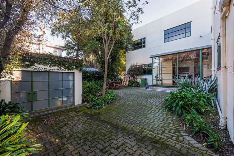 21 Fitzherbert Terrace Thorndon_3