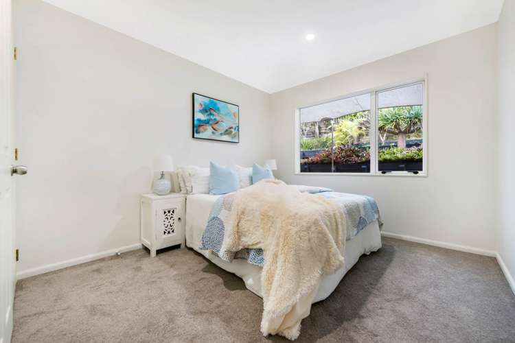 31 Cricklade Terrace Windsor Park_11