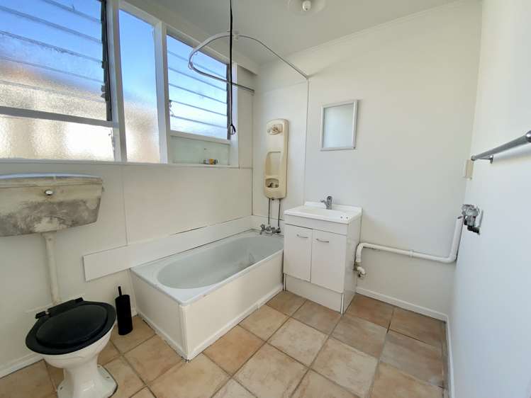 3/86 Portage Road New Lynn_7