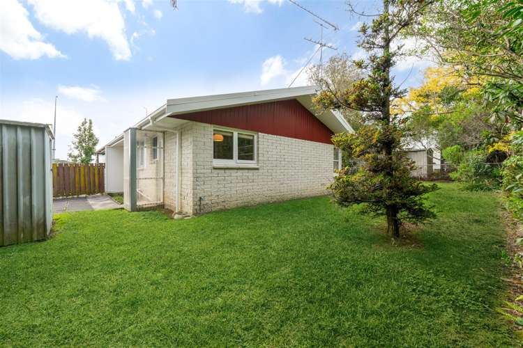 2/375 Pakuranga Road Pakuranga Heights_3