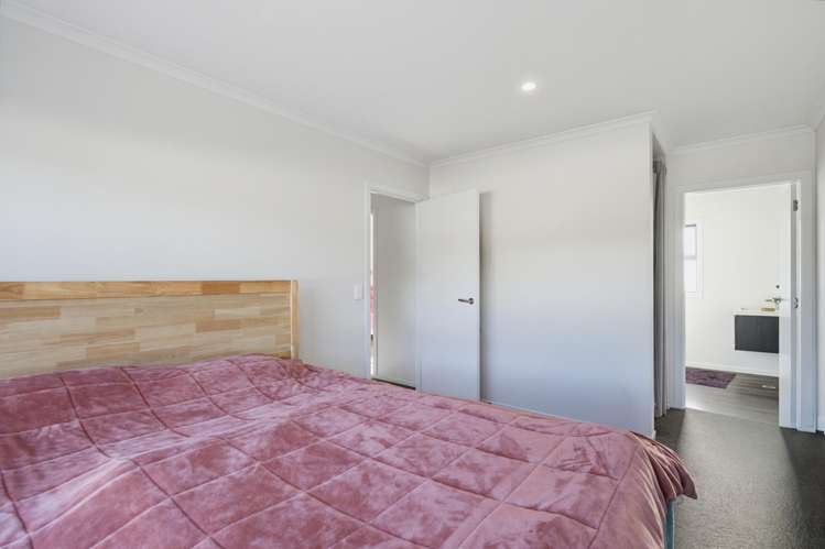 12 Ronalds Way Taita_8