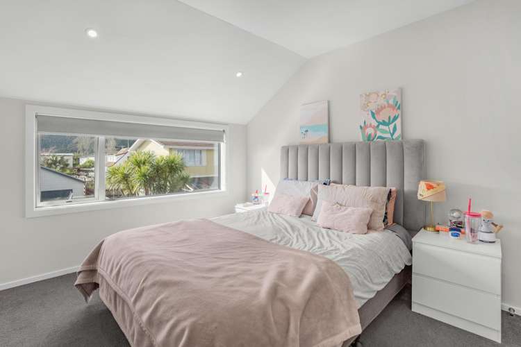 8 Rose Way_2