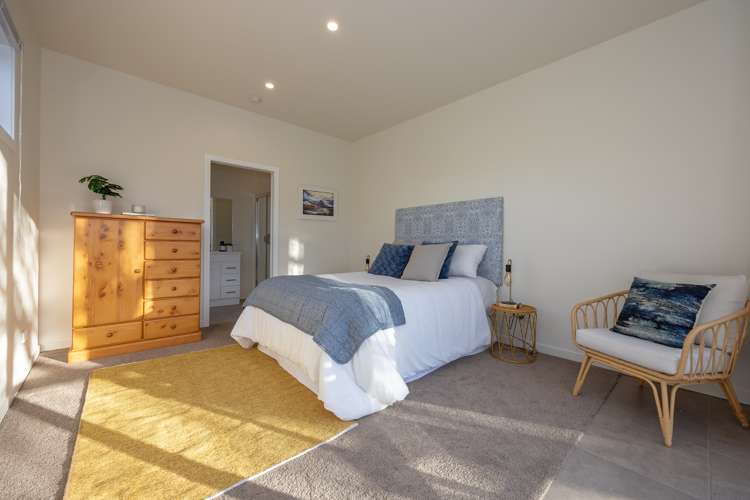 130 Lagoon Avenue Albert Town_20