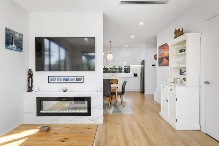 3 Lemon Grove Lane Greenhithe_8