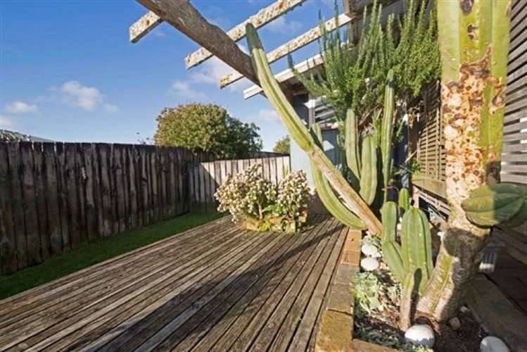 5 Coster Road Muriwai_15