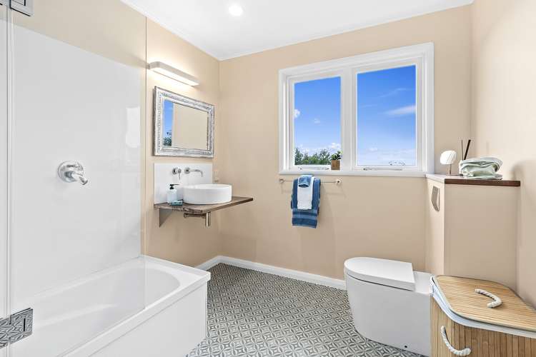 44 Baroda Street Khandallah_10