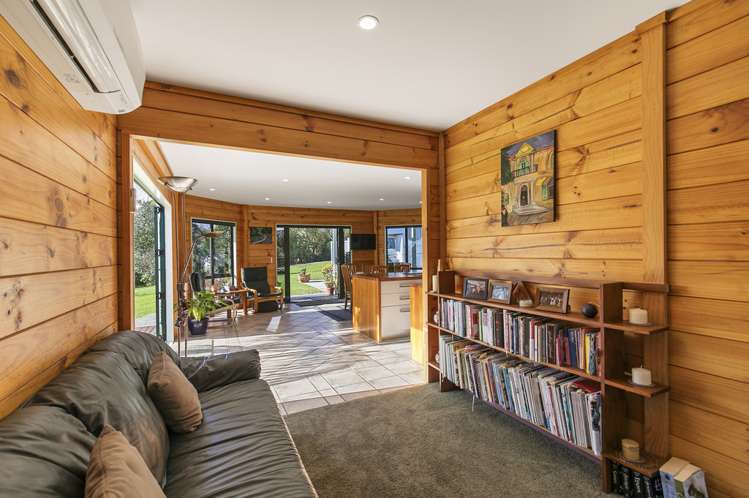 85 Awanui Rise Papakura_7