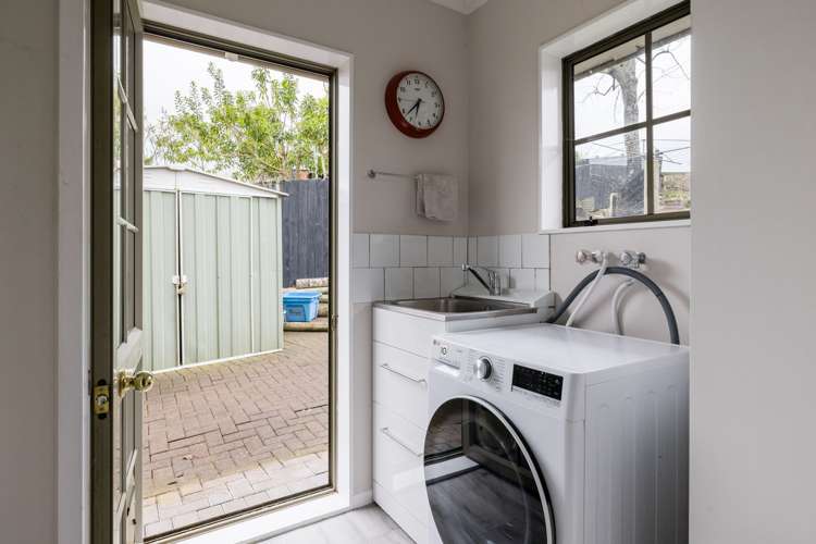 15 Marlowe Drive Leamington_31