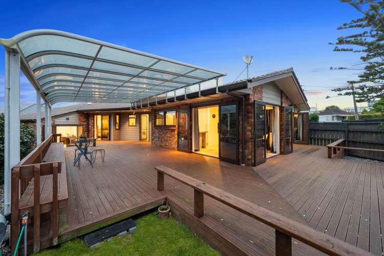 37 Parkhill Road Mellons Bay_19