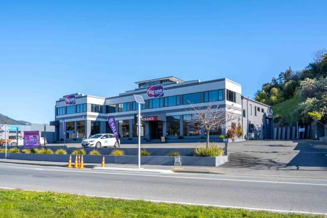 Nelson LFR &ndash; Retail, Medical or Showroom