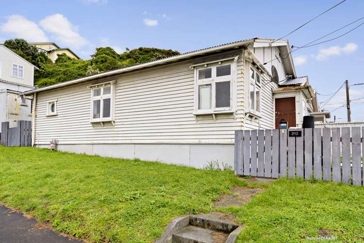 212 Rongotai Road Rongotai_13