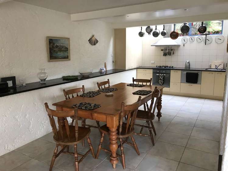 2f Weranui Road Waiwera_9