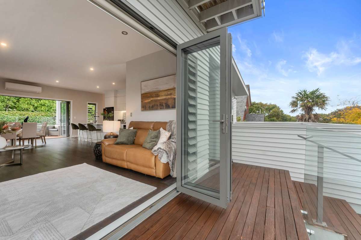 16 Sylvan Park Avenue_1