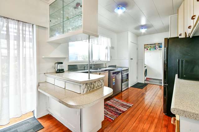 7 Pixie Place Pakuranga Heights_3