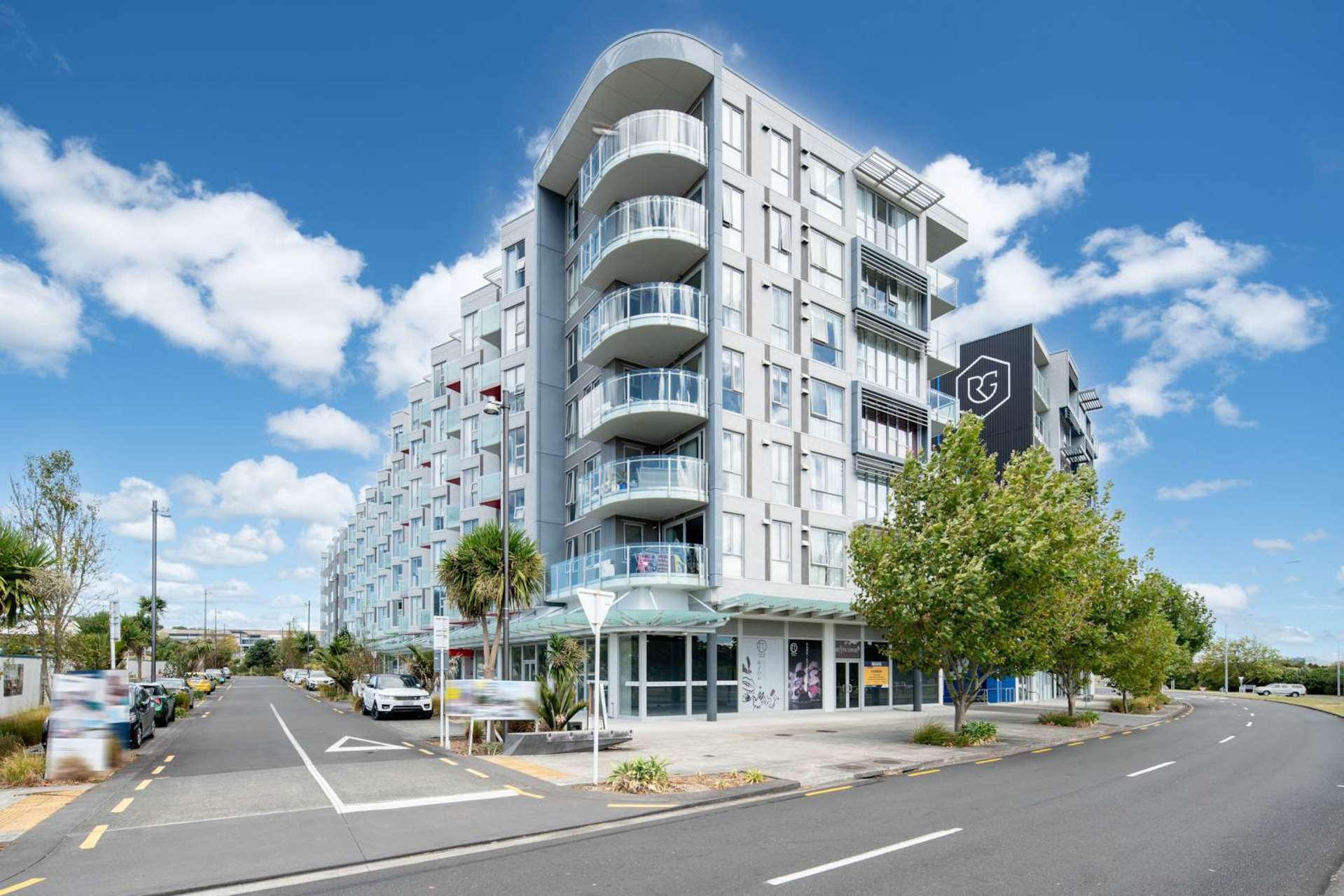 402/1 Rose Garden Lane Albany_0