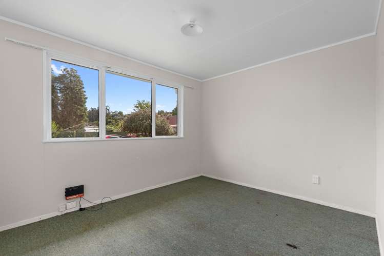 17 Hodgson Street Onerahi_11