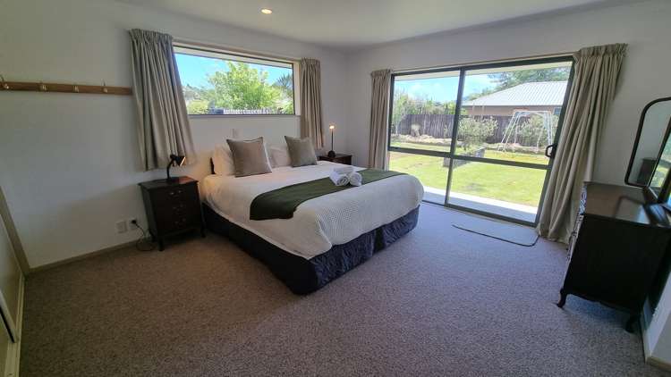 17 Pekanga Drive Fox Glacier_9