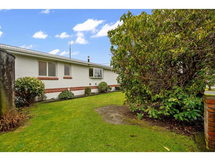 1 Collean Street Wallacetown_19