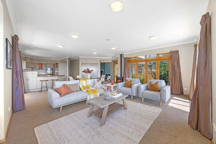 3 Watlings Place Kennedys Bush_9