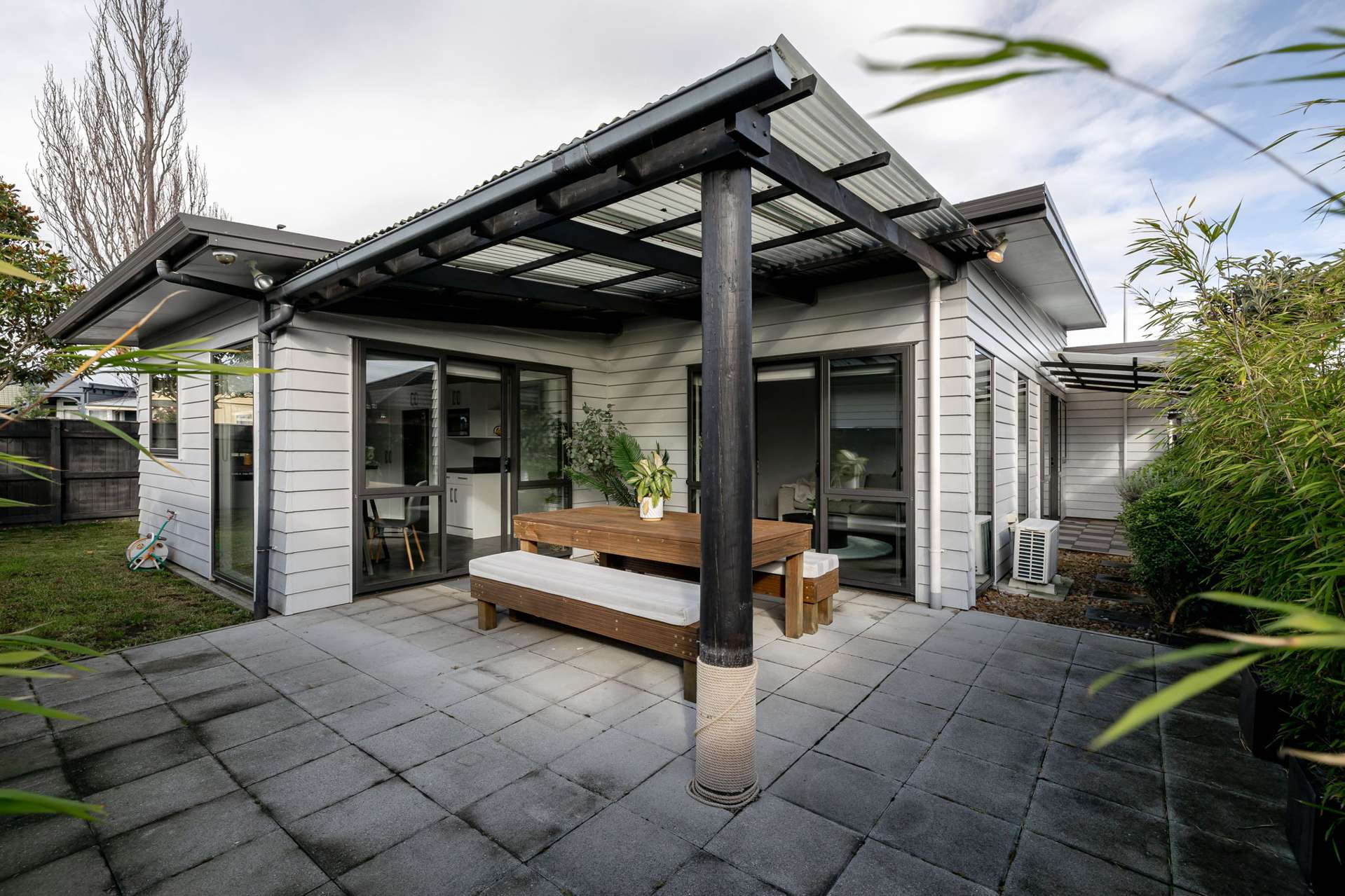 143 Grey Street Palmerston North_0