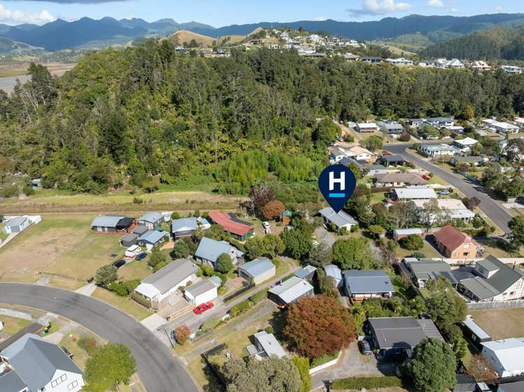 112 McKellar Place Whangamata_23