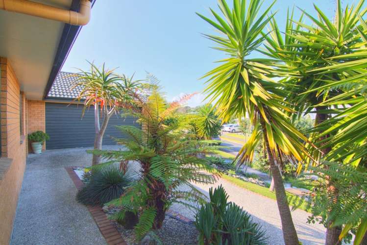 9 Toomer Place Beachlands_18