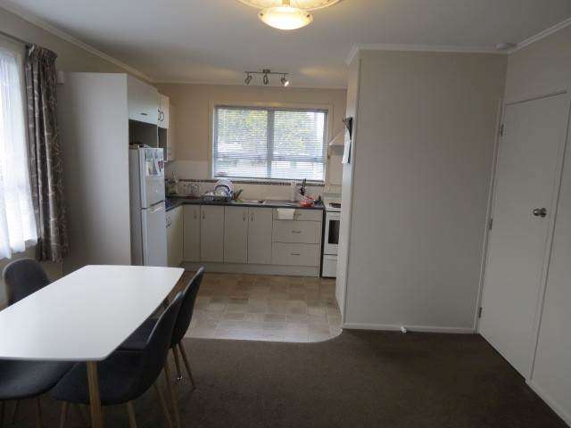 7 Resolute Way Papakura_2