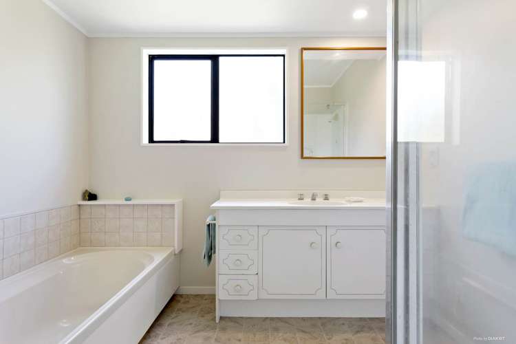 2/9a Long Bay Drive Torbay_9