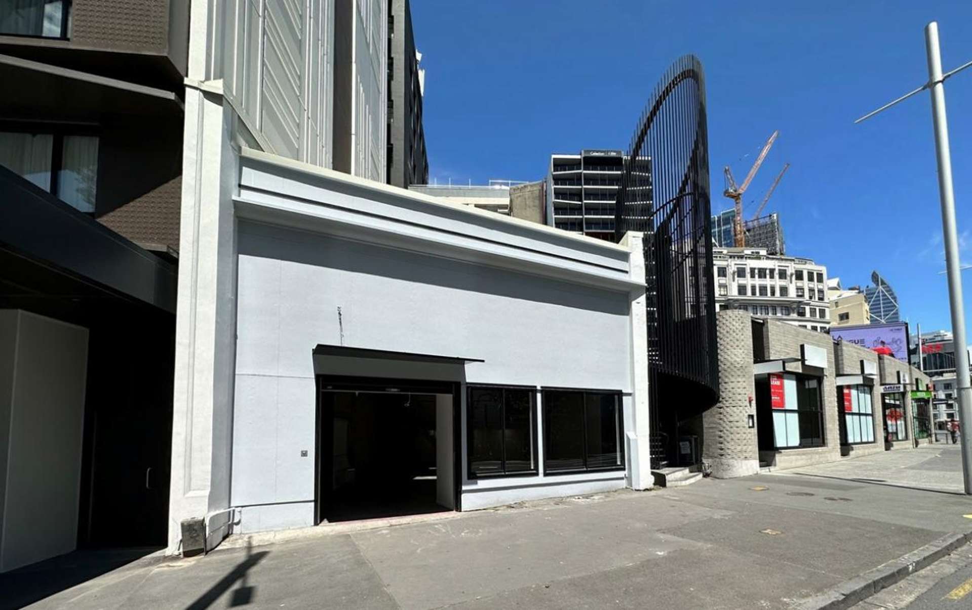 27 Beach Road City Centre_0