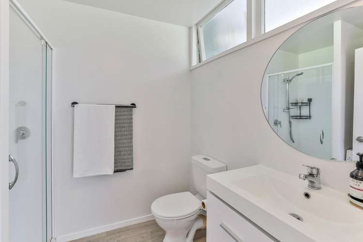 1/11 Don Croot Street Kingsland_7