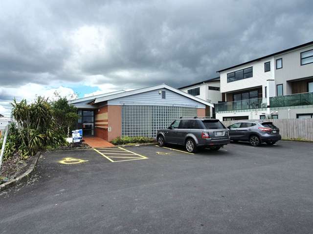 950 East Coast Road Northcross_2