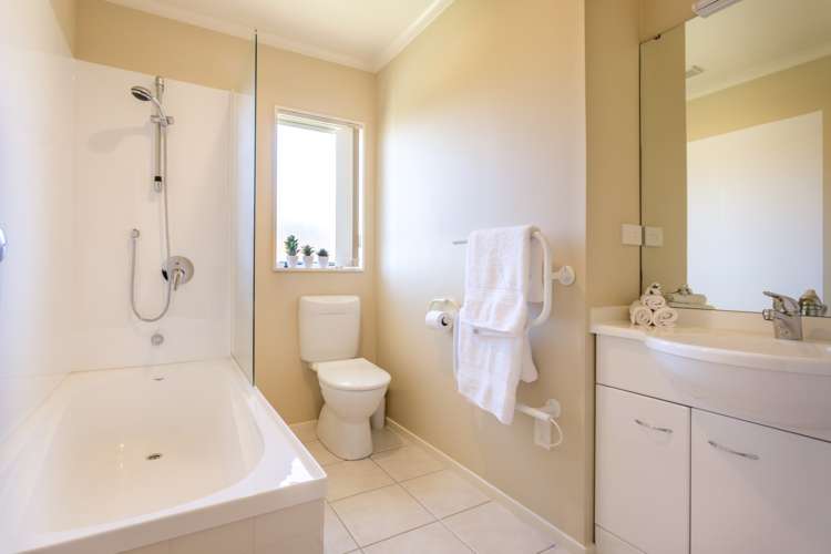 43 Ironstone Place Randwick Park_11