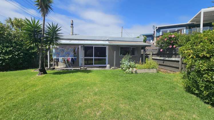 2 Battiscombe Terrace_0