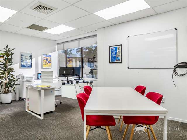 100 Carlton Gore Road Newmarket_4