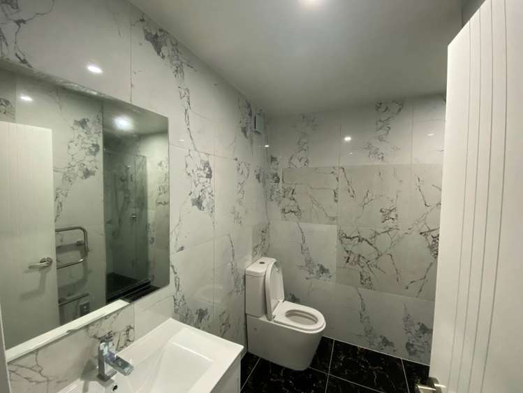 8 Kakaho Way Papatoetoe_5