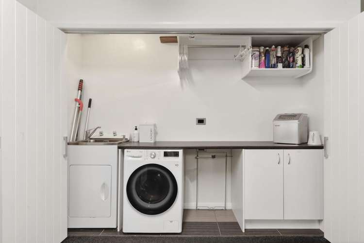 28 Commodore Place Britannia Heights_15