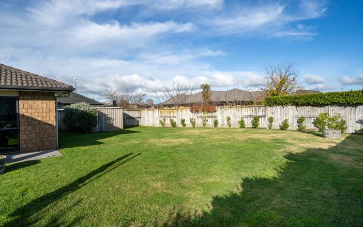 23 Tulip Drive Cambridge_2