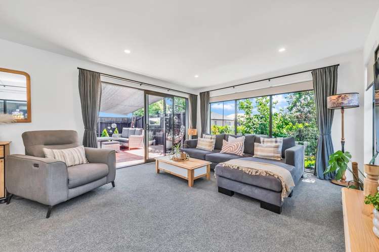 17 Burrow Street Rolleston_11