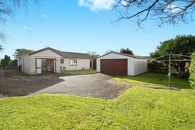 Sought-After Pukete - 818sqm Section