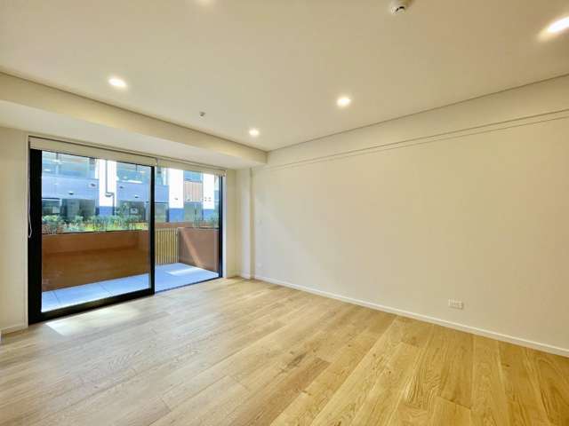 G12/6 -14 Meadowbank Road 1723_4