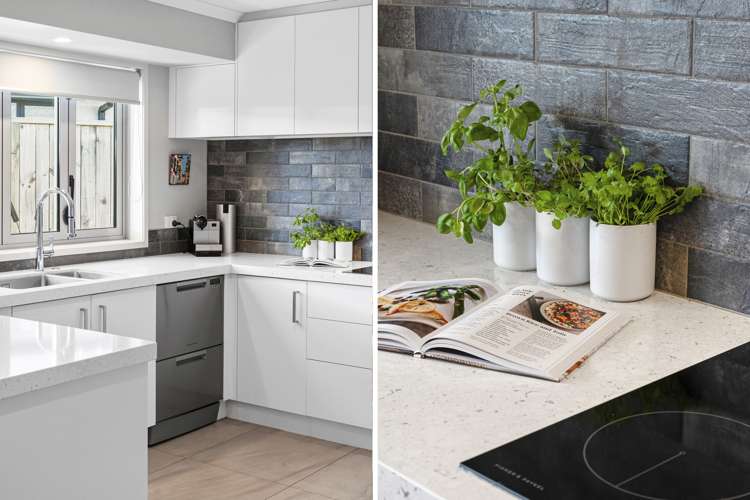 120 Whakaturou Crescent Pyes Pa_5