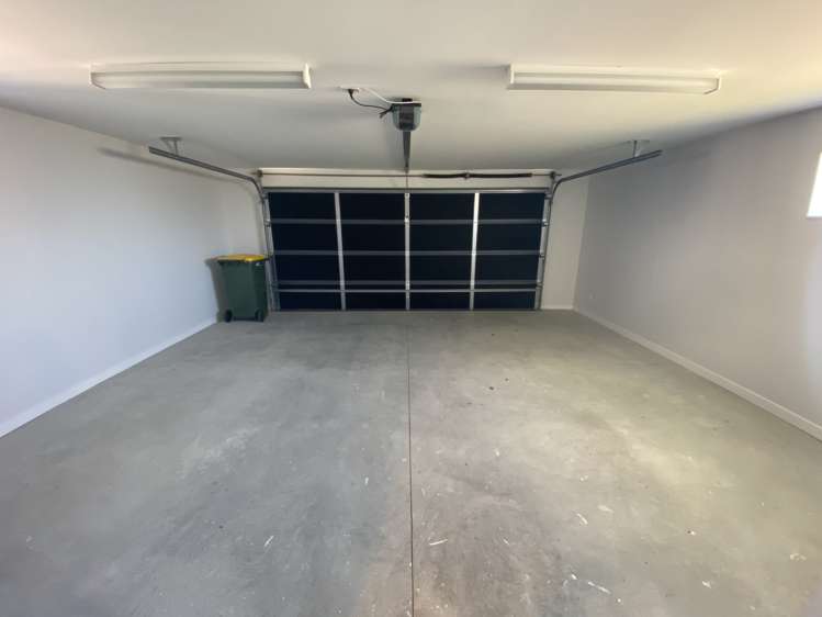 1 Henry Lloyd Place Silverdale_13